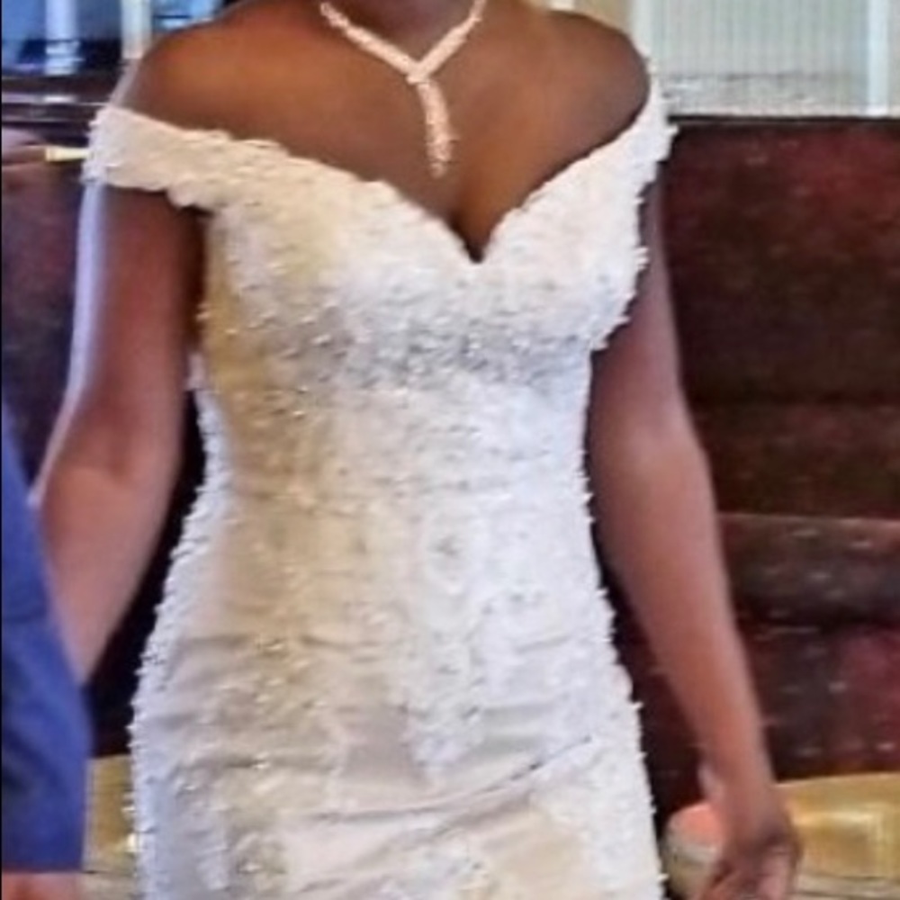 COPY - Ivory/Nude and white wedding dress